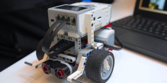 Pieteikšanās Lego robotikas nodarbībām 1. – 4. klašu izglītojamajiem