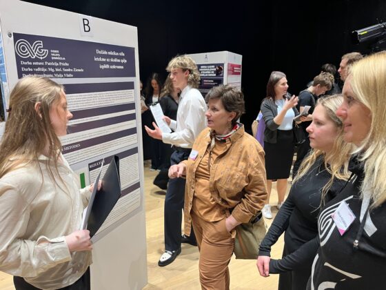 Aicinām skolas atbalstīt Ogres novada skolu 8. klašu skolēnu dalību projekta darbu skatē “IetekmES punkts”